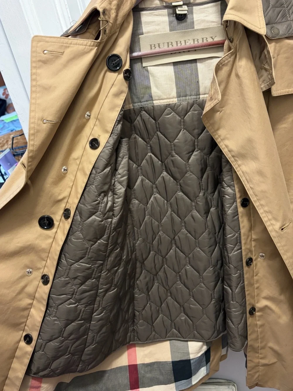 Burberry Tan/Camel Double-Breasted Trench Coat with Detachable Hood and Lining - Picture 3 of 12